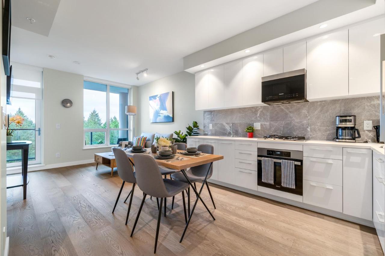 Modern Comfort At Ubc: 1Br Condo Near Campus Vancouver Luaran gambar