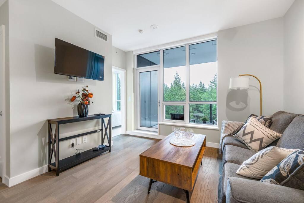Modern Comfort At Ubc: 1Br Condo Near Campus Vancouver Luaran gambar