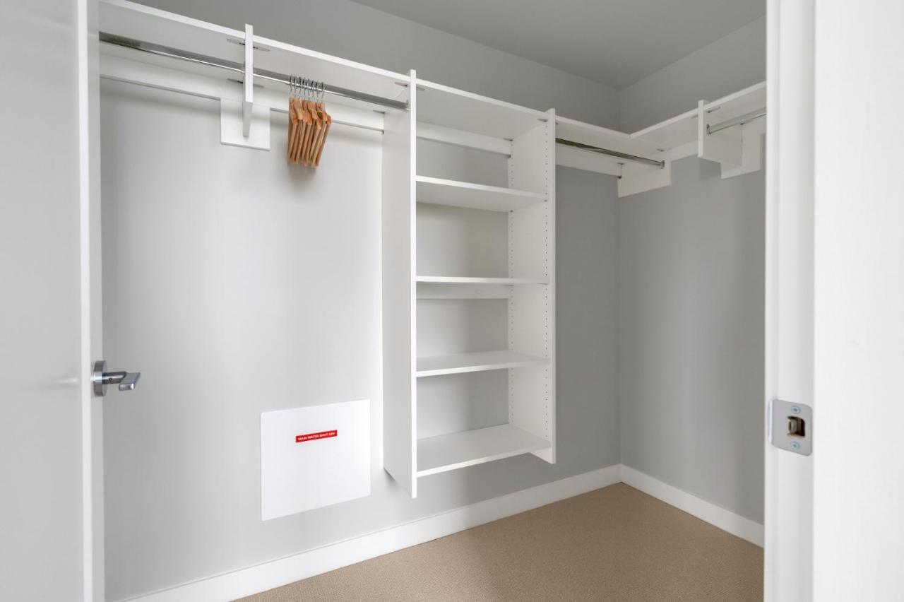 Modern Comfort At Ubc: 1Br Condo Near Campus Vancouver Luaran gambar